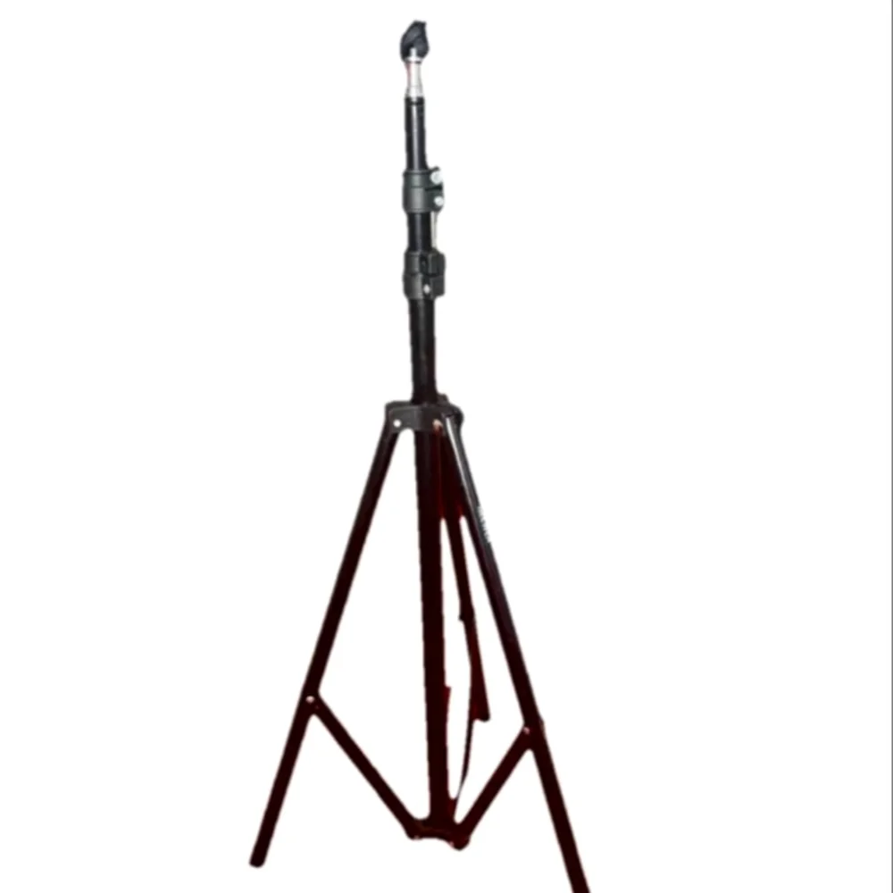 NEEWER PROFESSIONAL ADJUSTABLE PHOTOGRAPHY LIGHT STAND.